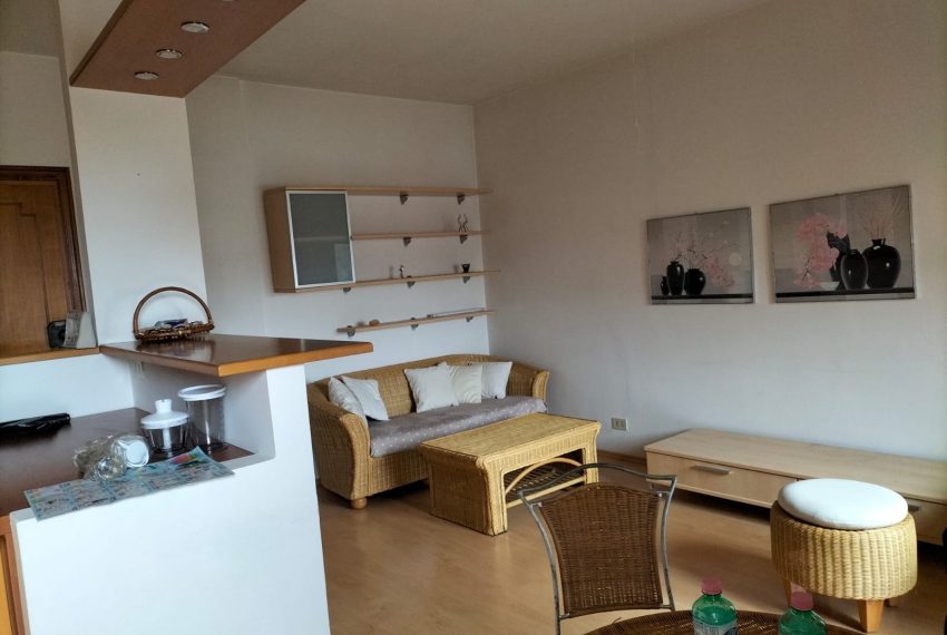 d89eb193-5f12-4c6d-ac17-597a8d750ec4